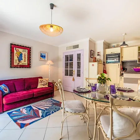 Cap Marine-8 By Interhome